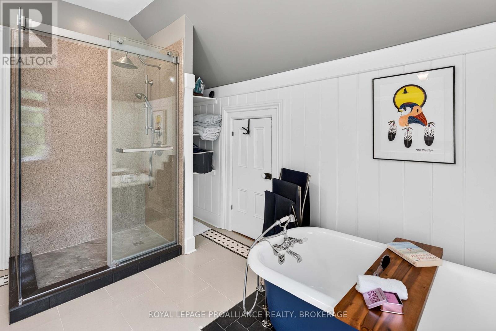 15 RIDEAU STREET - 36