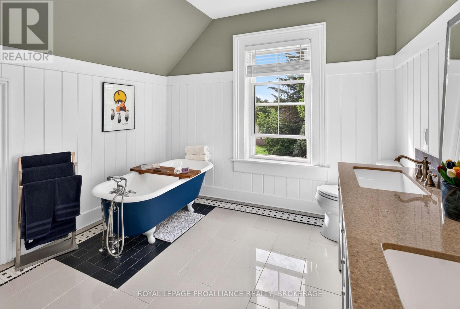 15 RIDEAU STREET - 35