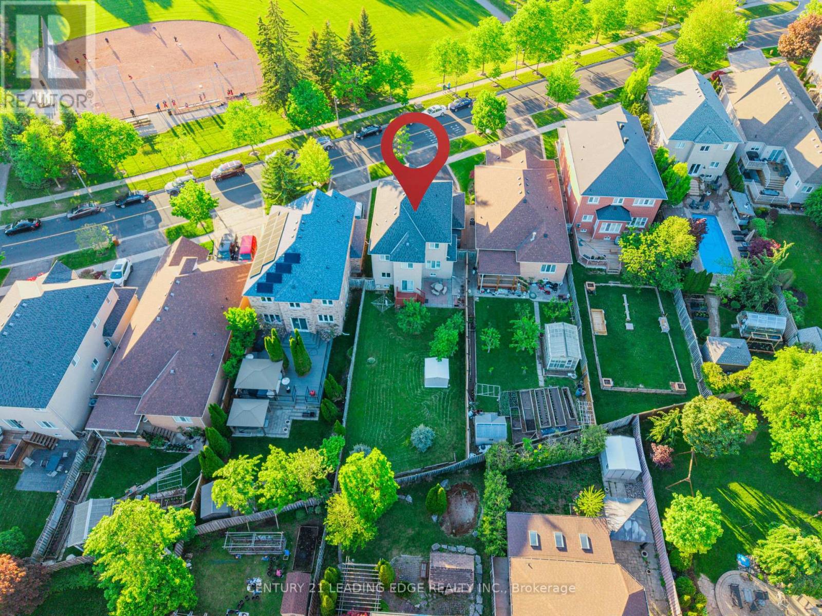 40 ROUGE BANK DRIVE - 48