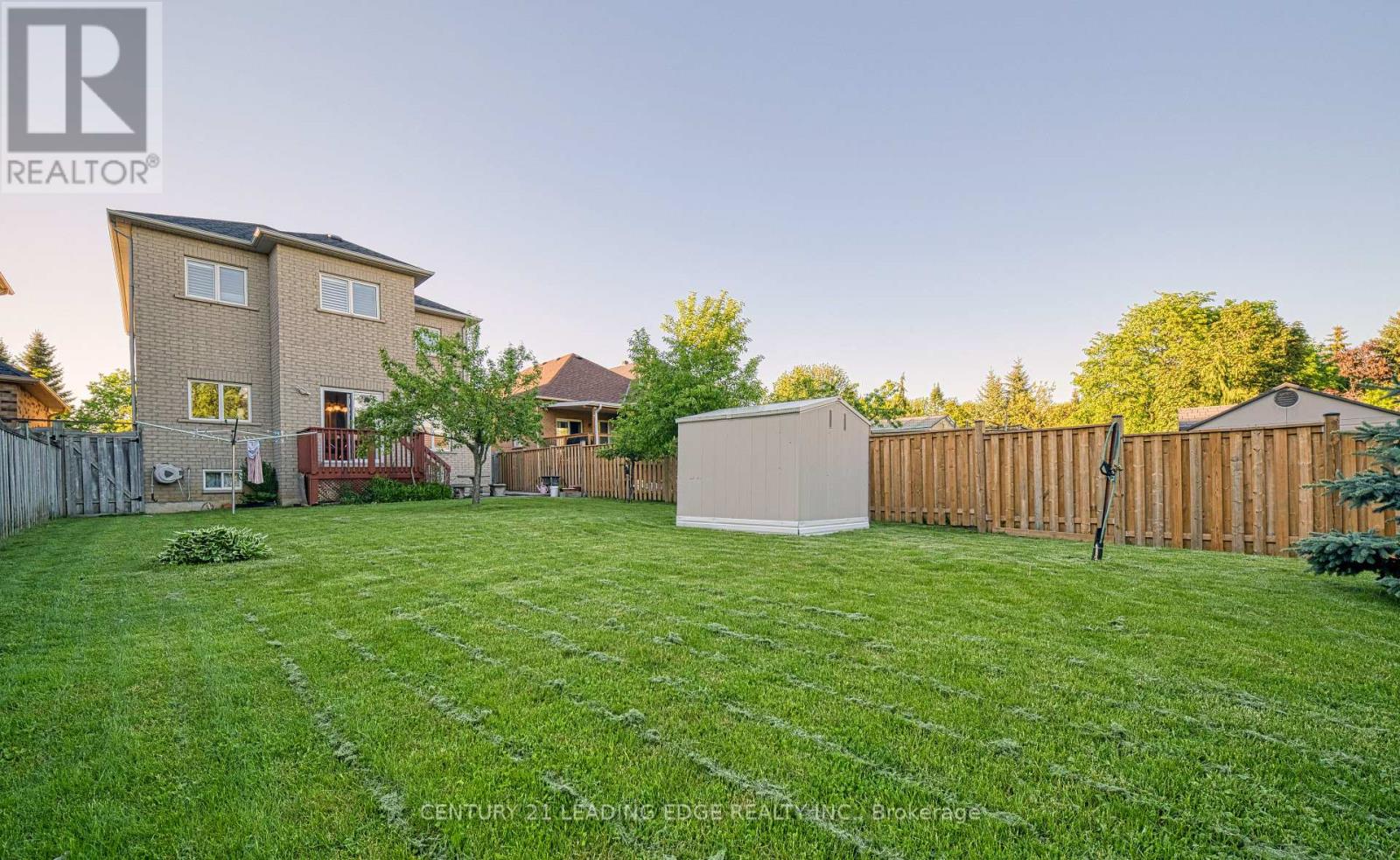 40 ROUGE BANK DRIVE - 43