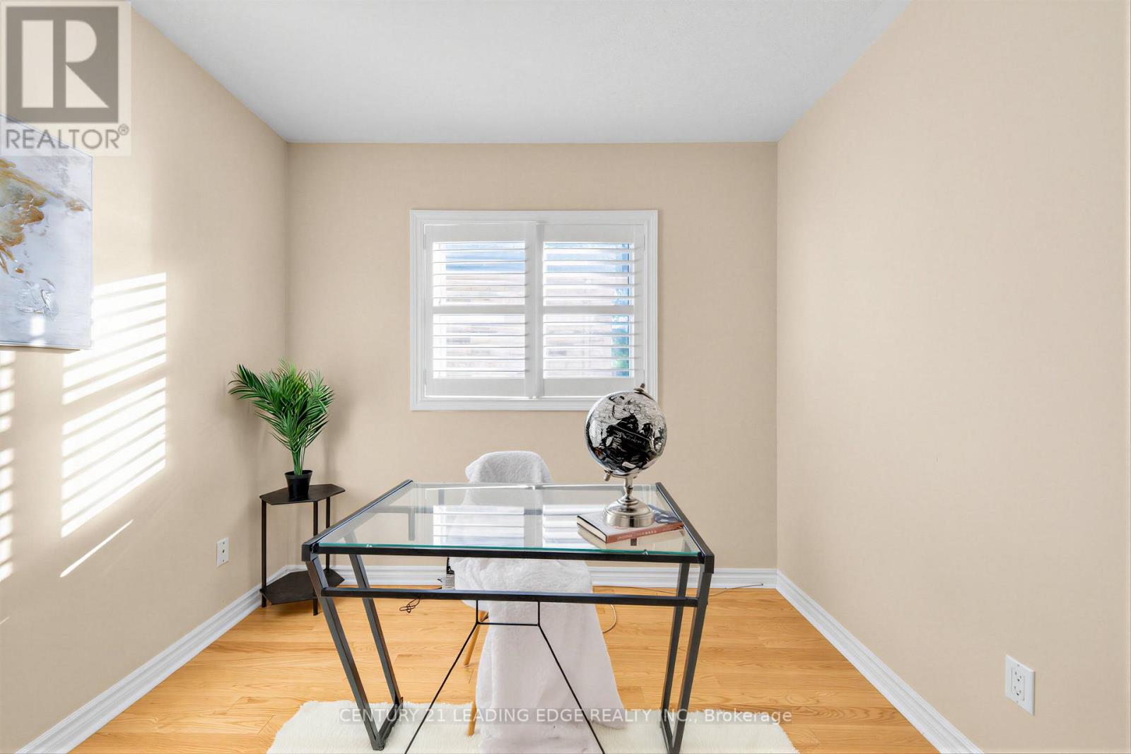 40 ROUGE BANK DRIVE - 25