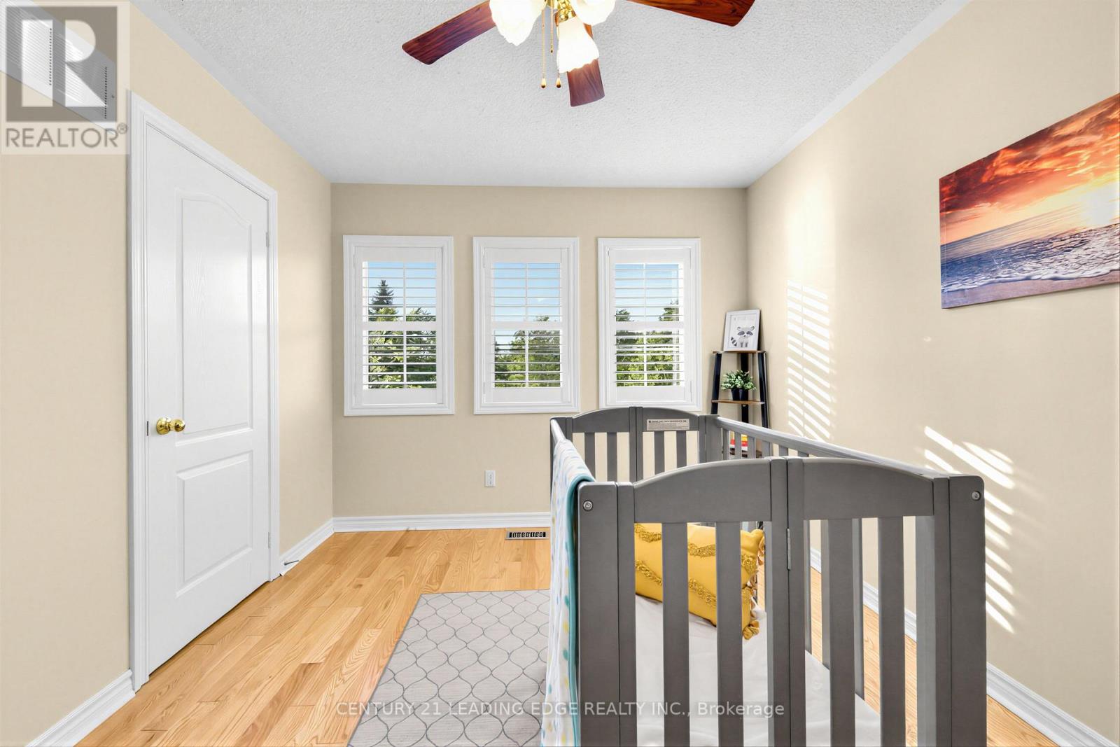 40 ROUGE BANK DRIVE - 27