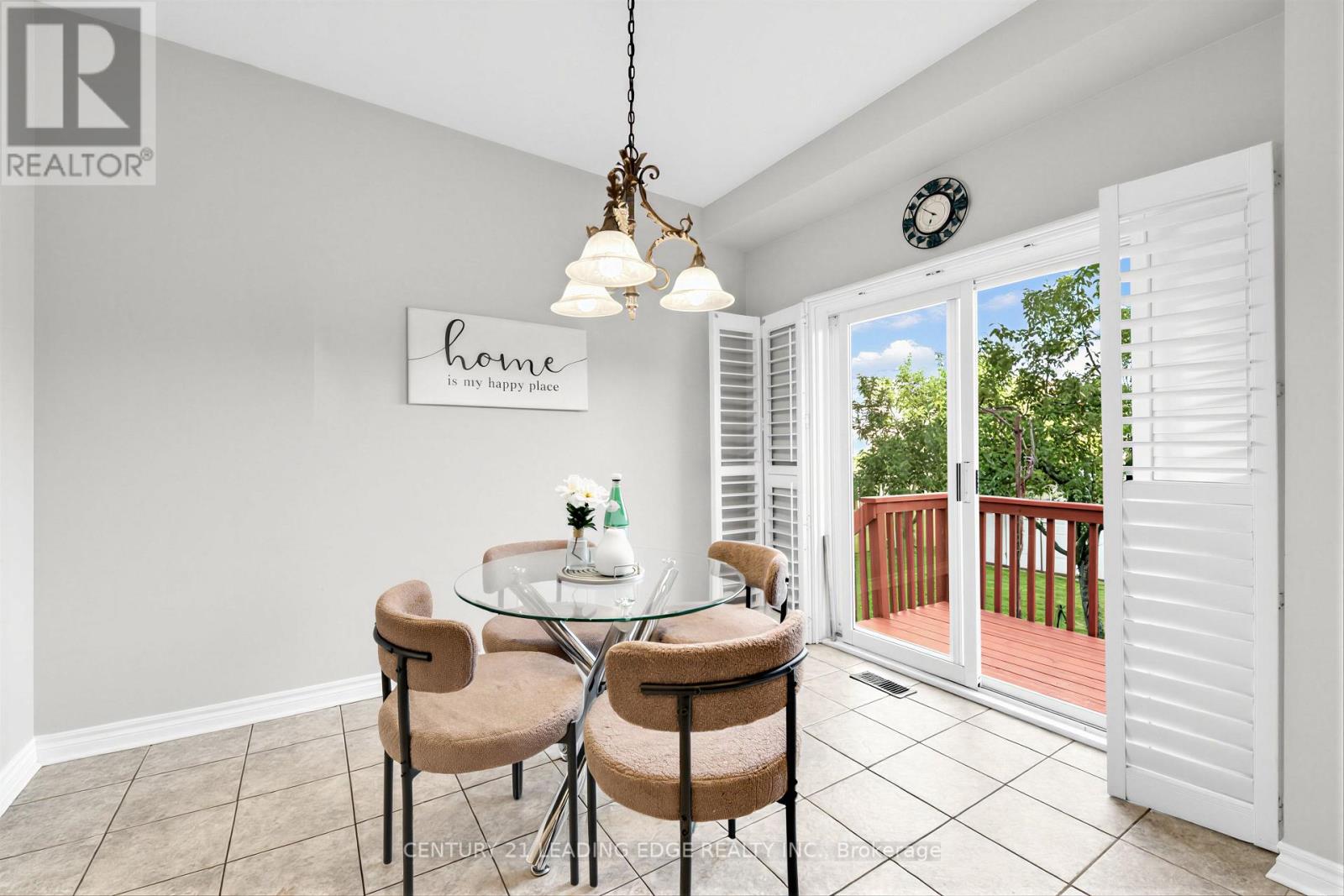 40 ROUGE BANK DRIVE - 18