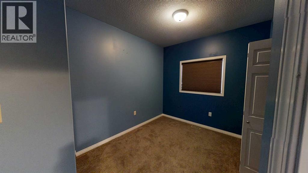7613 114 Street - 10
