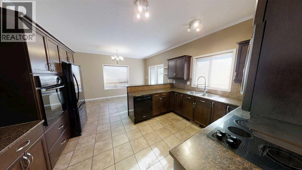 7613 114 Street - 5