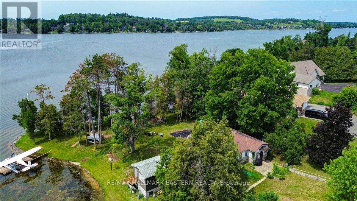 82 MARYLAND DRIVE - 13