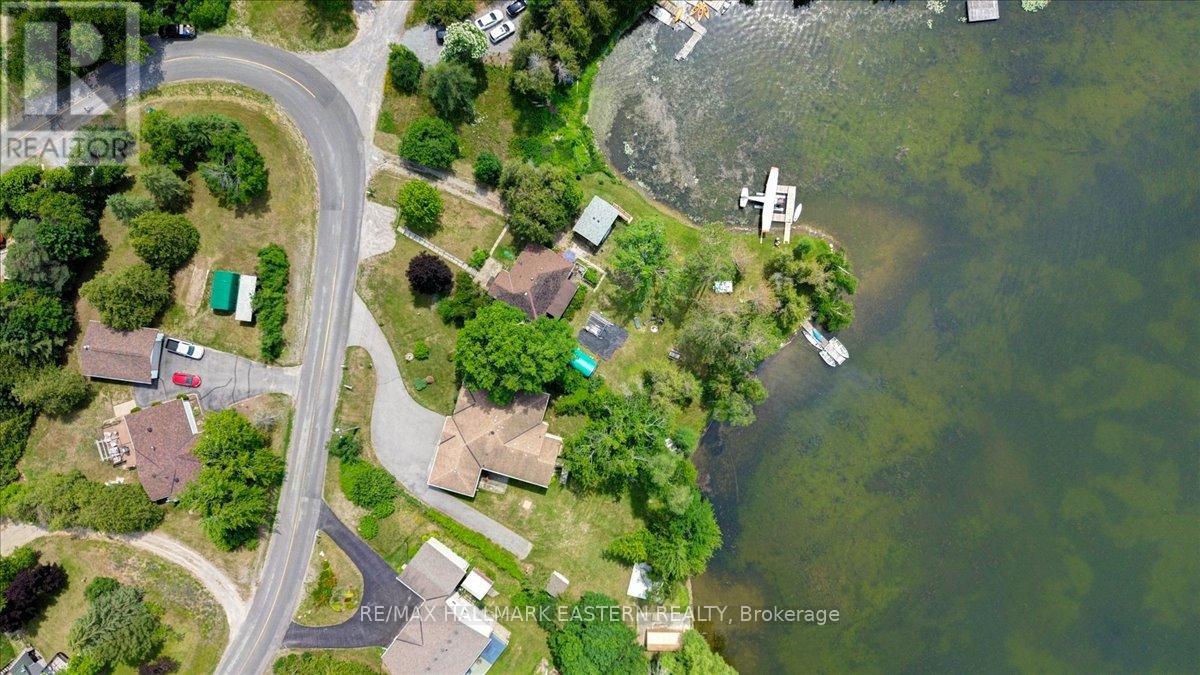 82 MARYLAND DRIVE - 20