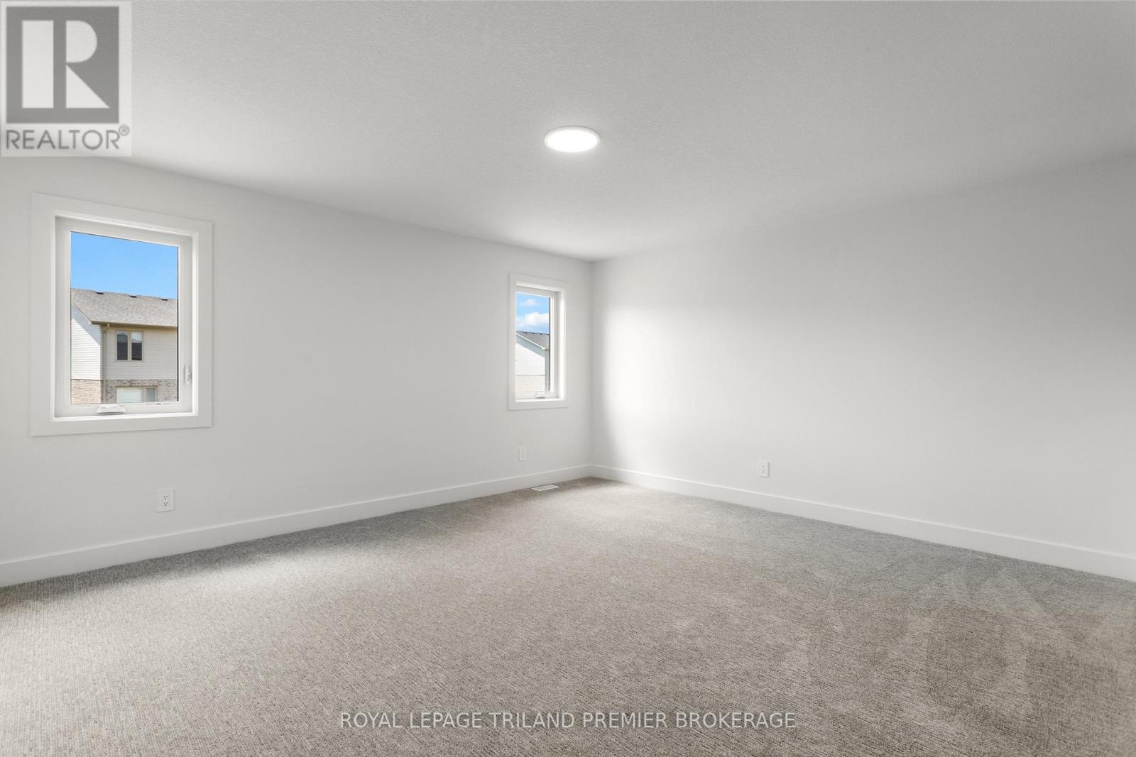262 HESSELMAN CRESCENT - 25