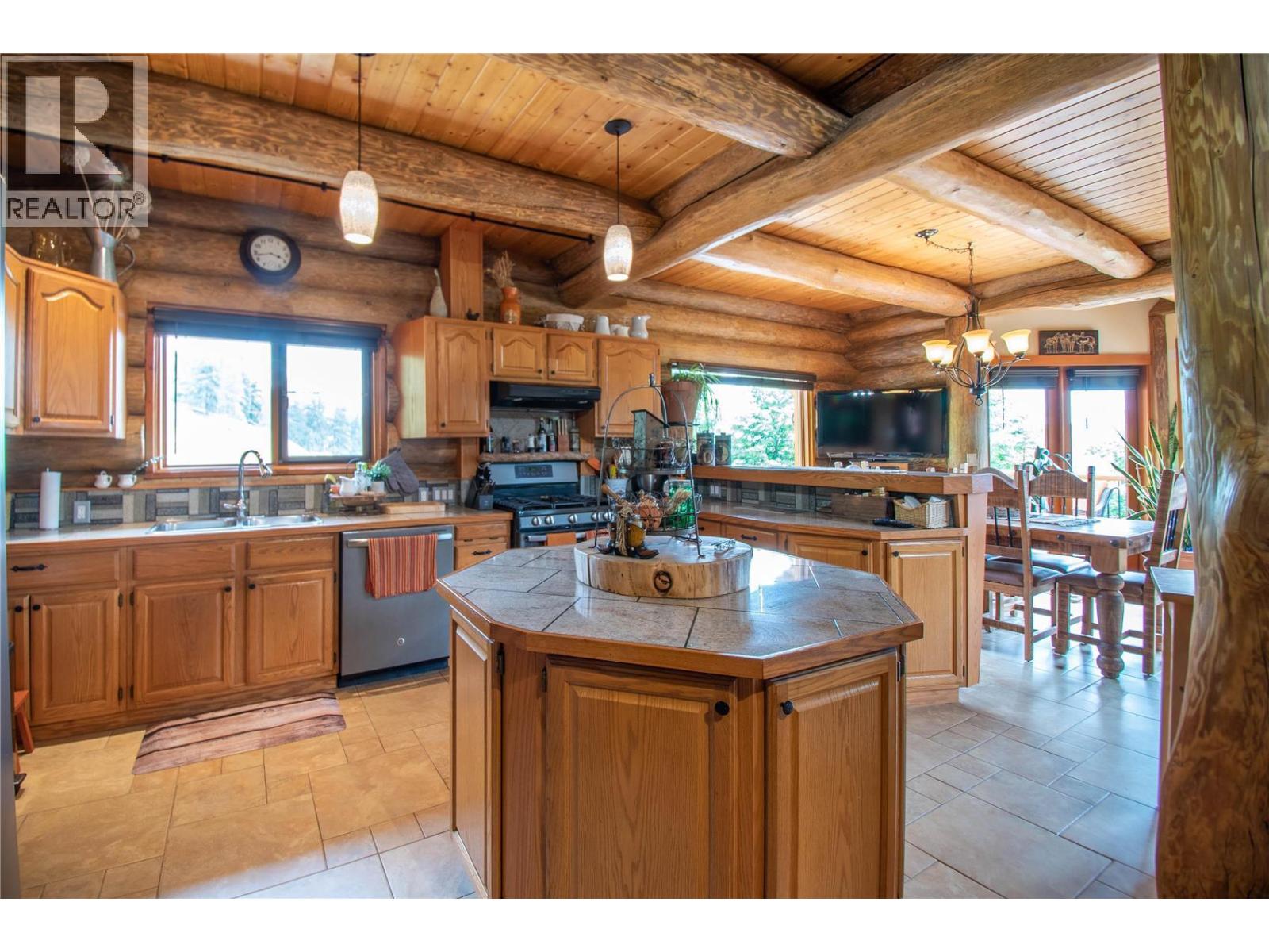1225 Round Lake Road - 7