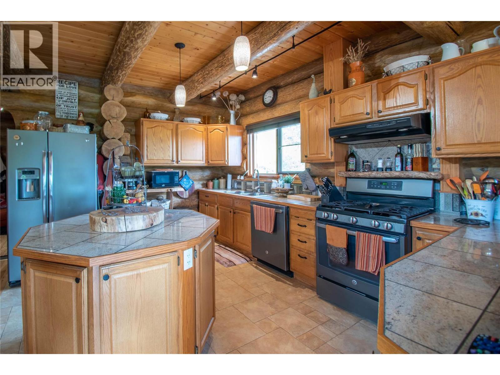 1225 Round Lake Road - 8
