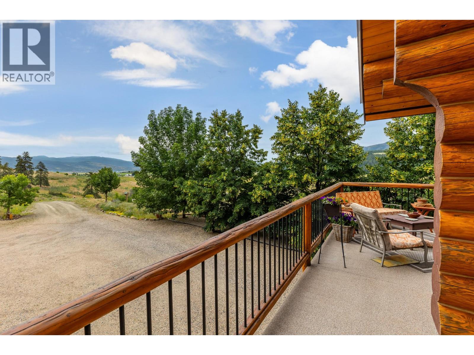 1225 Round Lake Road - 17