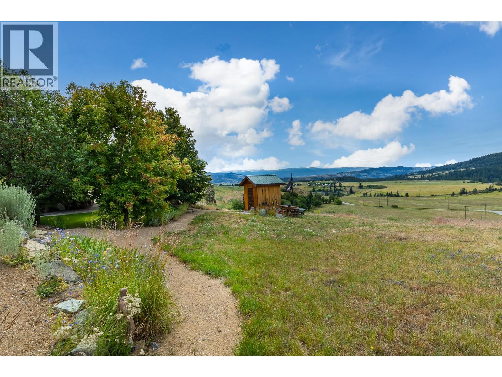 1225 Round Lake Road - 38