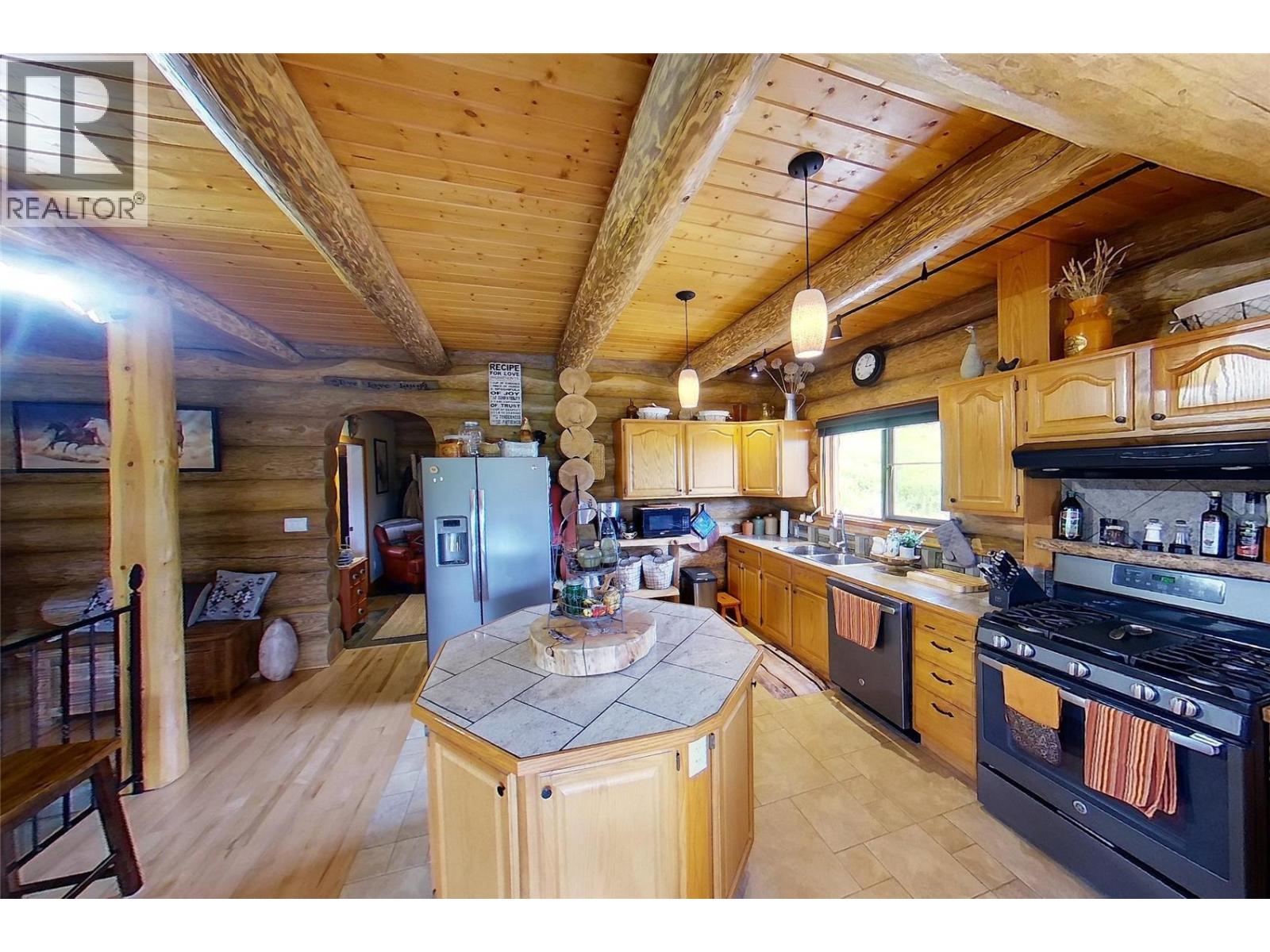 1225 Round Lake Road - 9