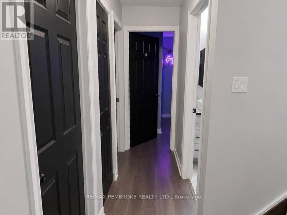 4 Bed, 2 Bath House for Sale in Pembroke – 180 GARDEN STREET, Pembroke – MLS# X13535086 - Image 16
