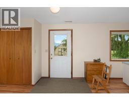 3319 Lloyd Road, Canyon, BC V0B1C1 Photo 32