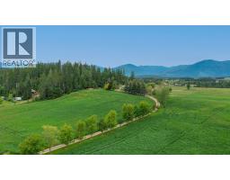 3319 Lloyd Road, Canyon, BC V0B1C1 Photo 55