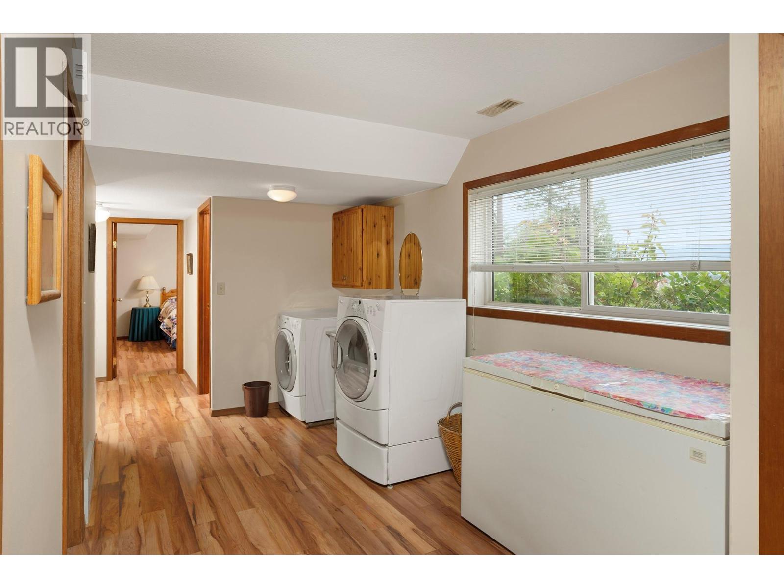 3319 Lloyd Road - 35