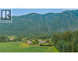 3319 Lloyd Road, Canyon, BC V0B1C1 Photo 42