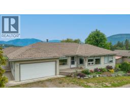 3319 Lloyd Road, Canyon, BC V0B1C1 Photo 48