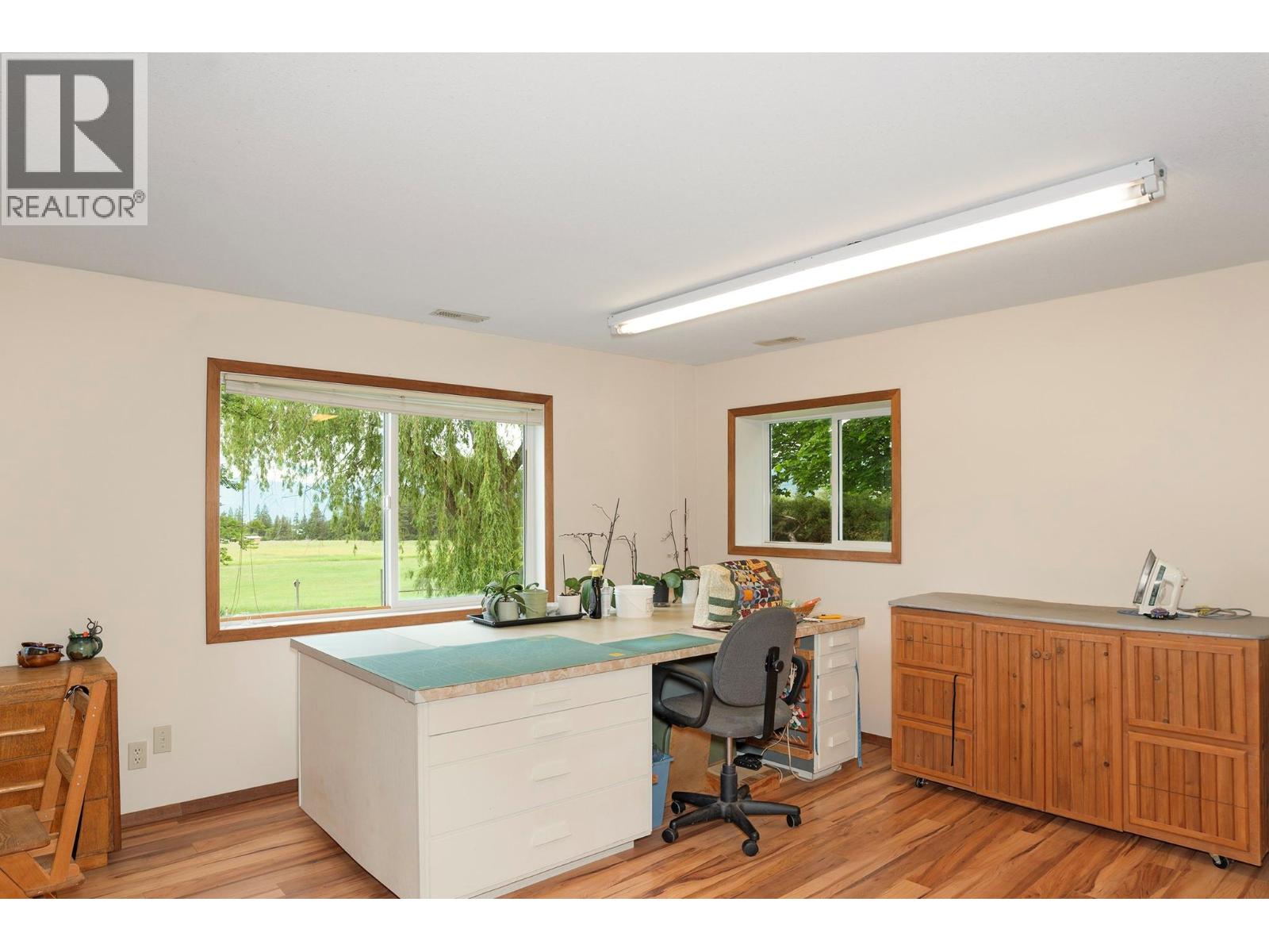 3319 Lloyd Road - 33