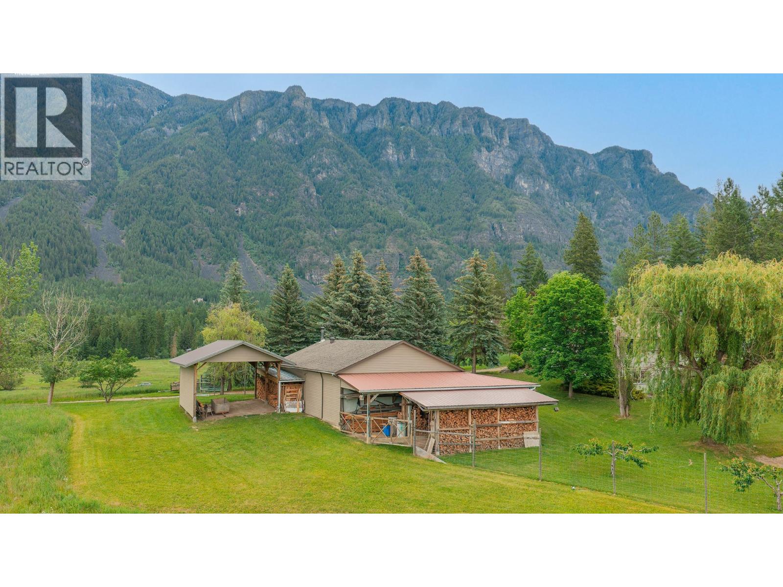 3319 Lloyd Road - 46