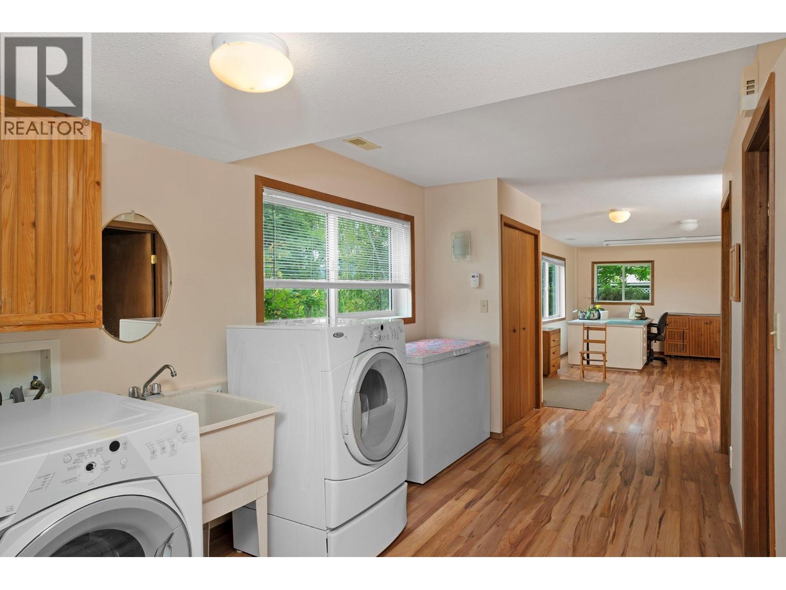 3319 Lloyd Road - 30