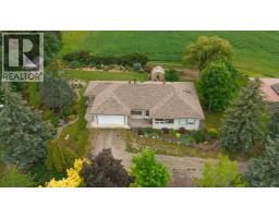 3319 Lloyd Road, Canyon, BC V0B1C1 Photo 47