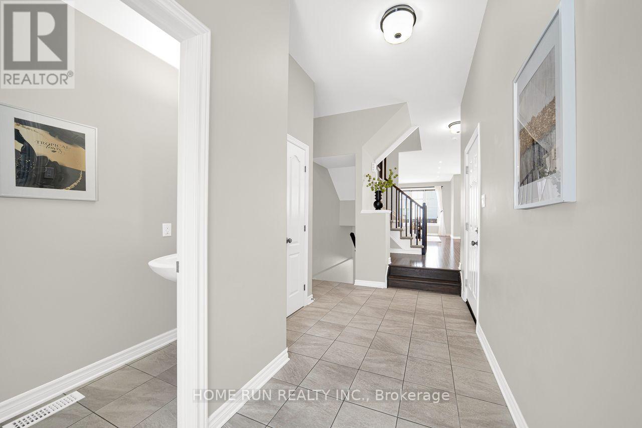 261 BRAMBLING WAY - 2