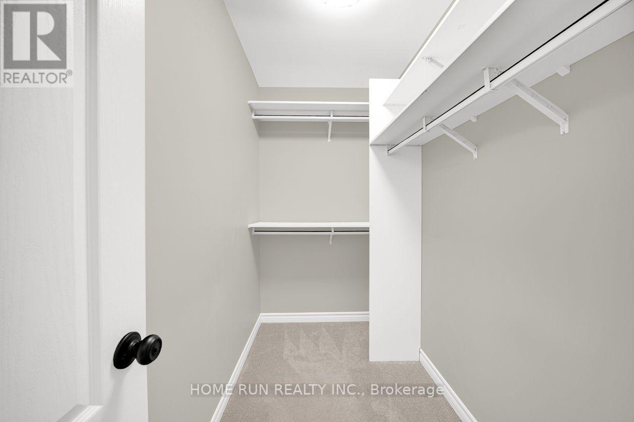 261 BRAMBLING WAY - 29