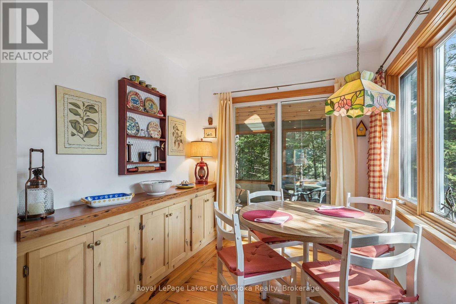 1117 CRAFTSMAN DRIVE - 24