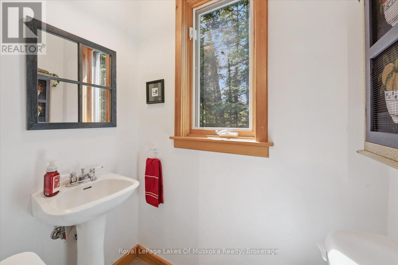 1117 CRAFTSMAN DRIVE - 7