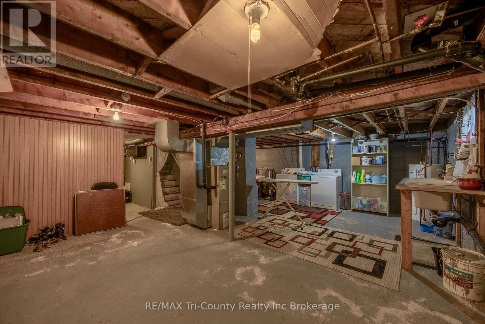 23 PINE STREET - 28
