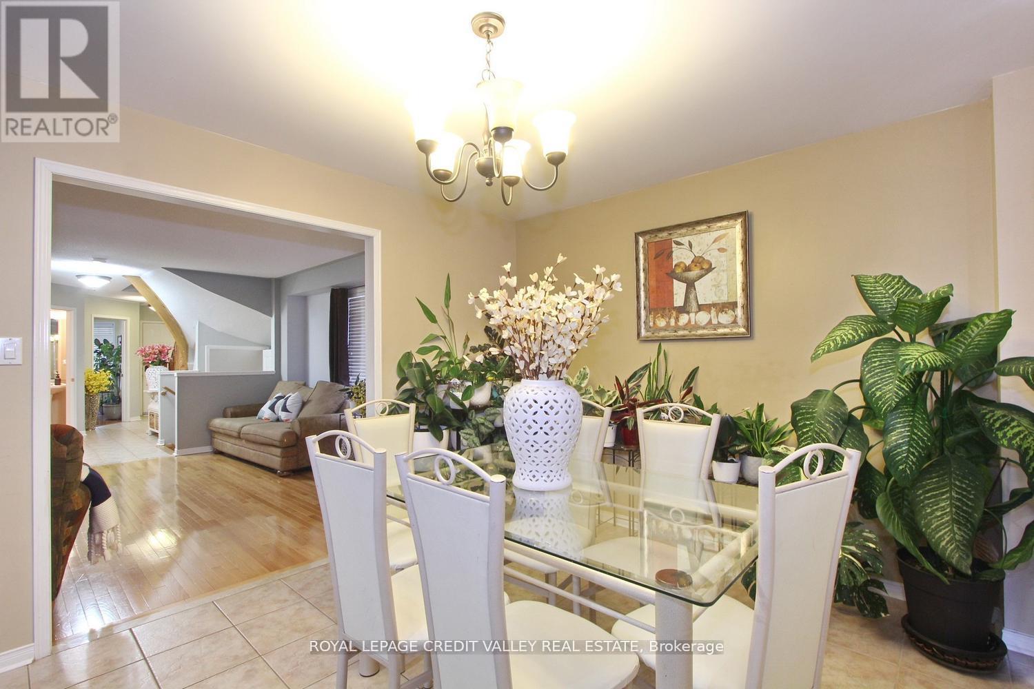 4 KANATA ROAD - 21