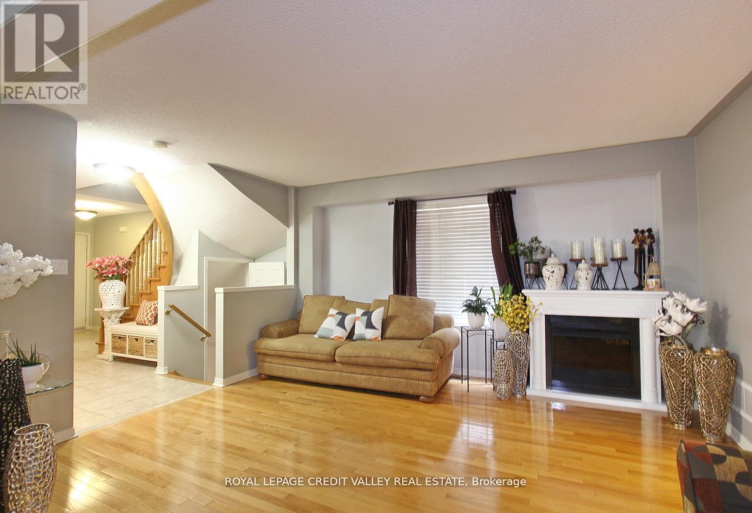 4 KANATA ROAD - 10