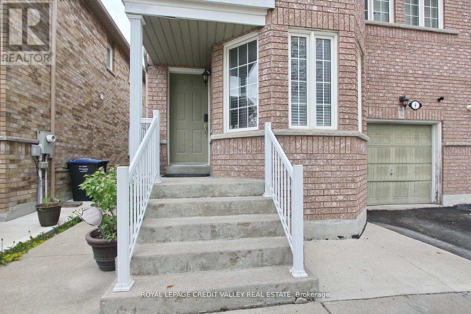 4 KANATA ROAD - 4