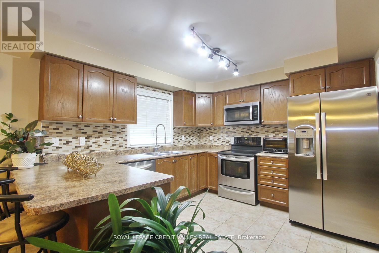 4 KANATA ROAD - 16