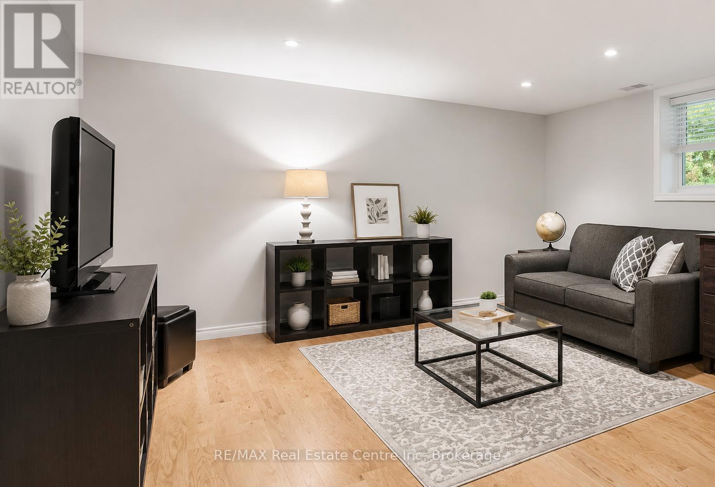 7459 BOYCE DRIVE - 15
