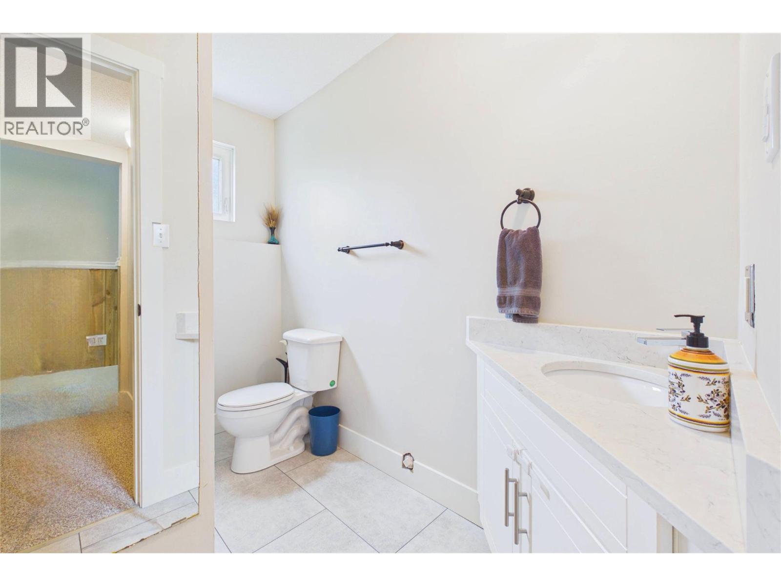 2483 Chieftain Road - 36
