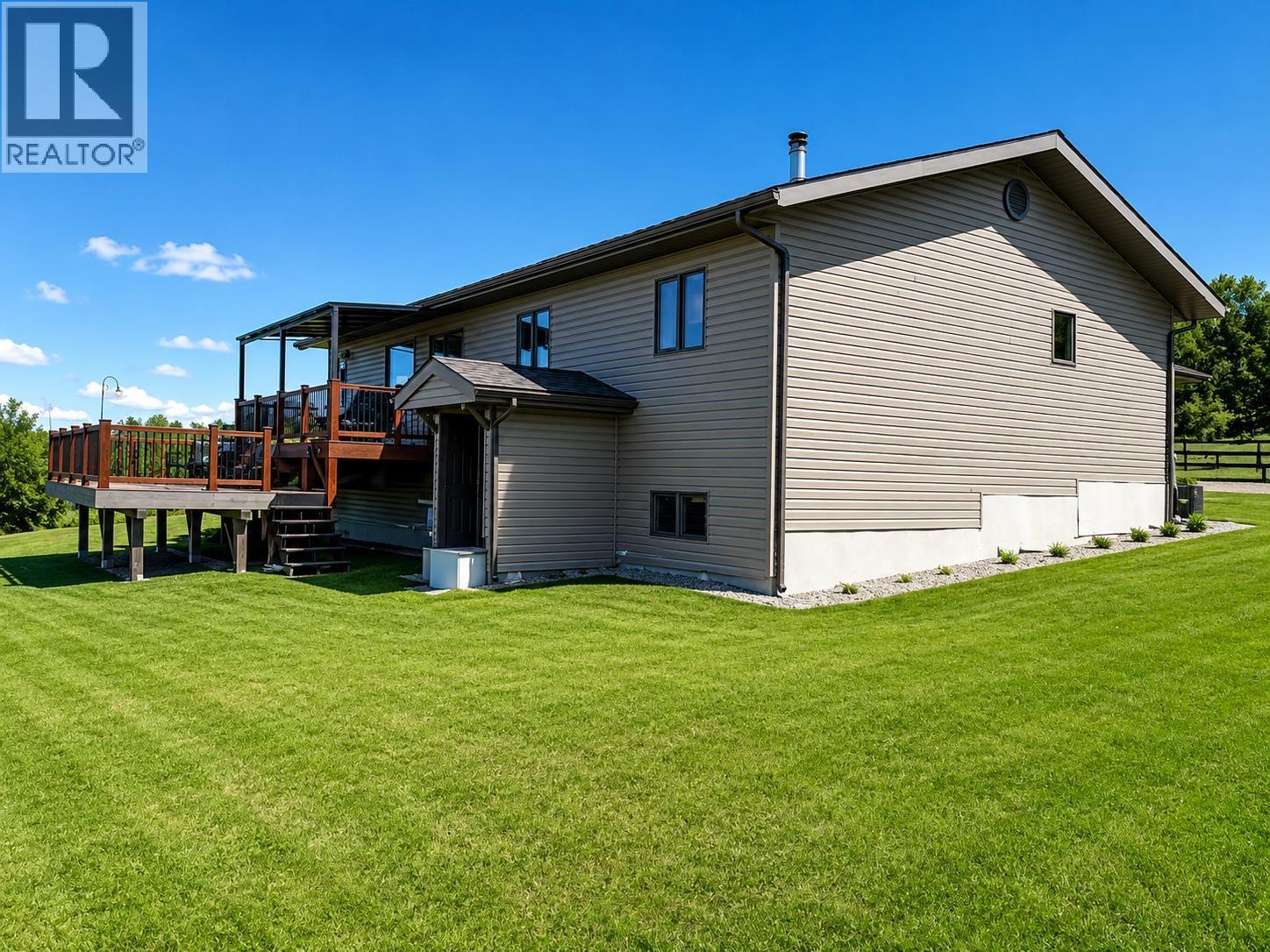 12713 AITCHISON ROAD, Charlie Lake