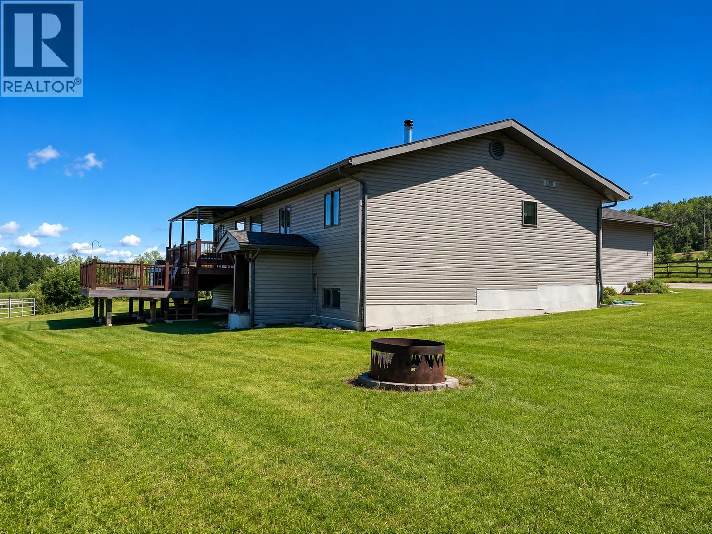 12713 AITCHISON ROAD, Charlie Lake