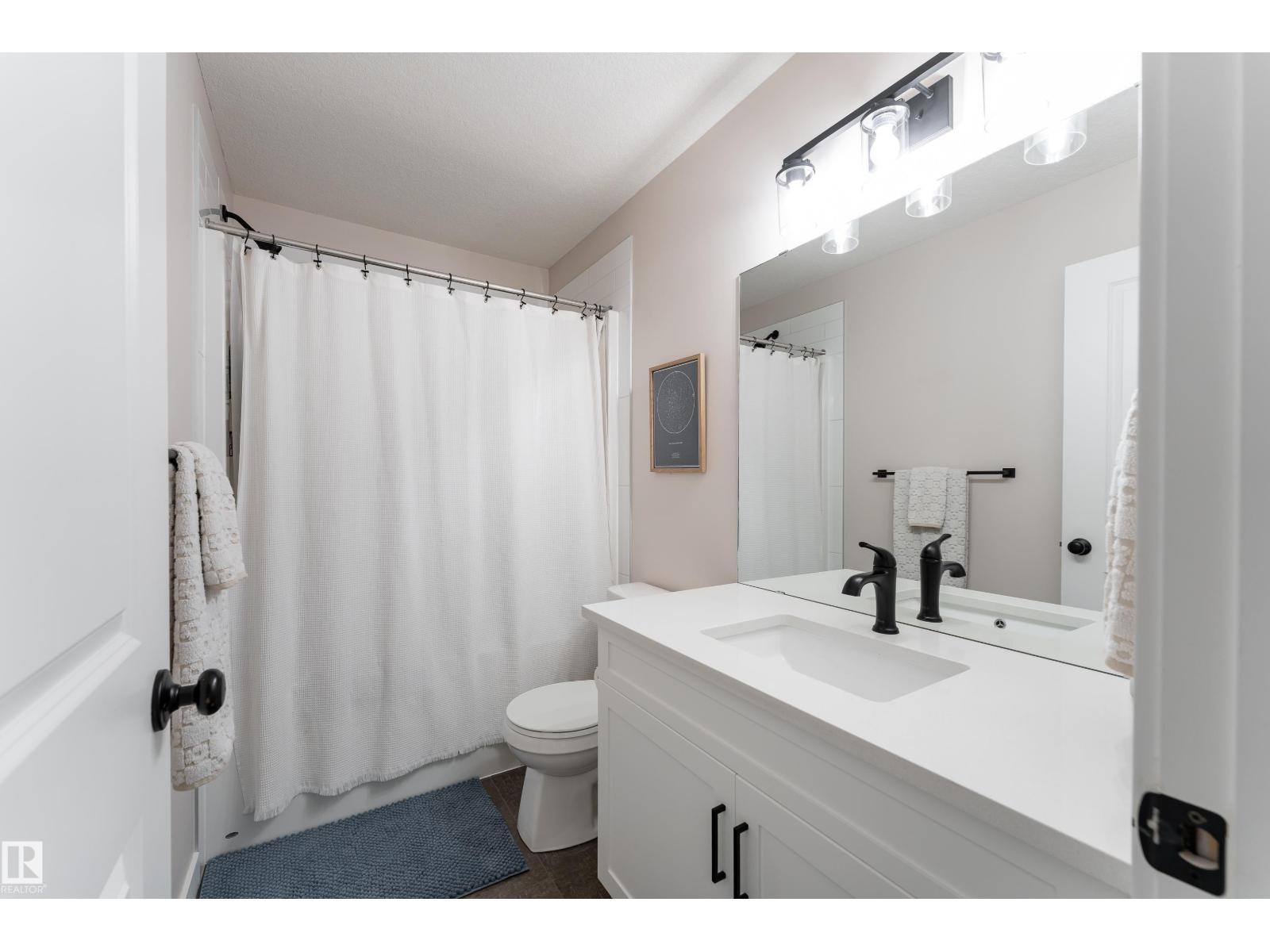 584 MEADOWVIEW DR - 38