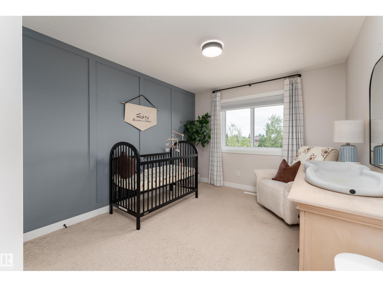 584 MEADOWVIEW DR - 35