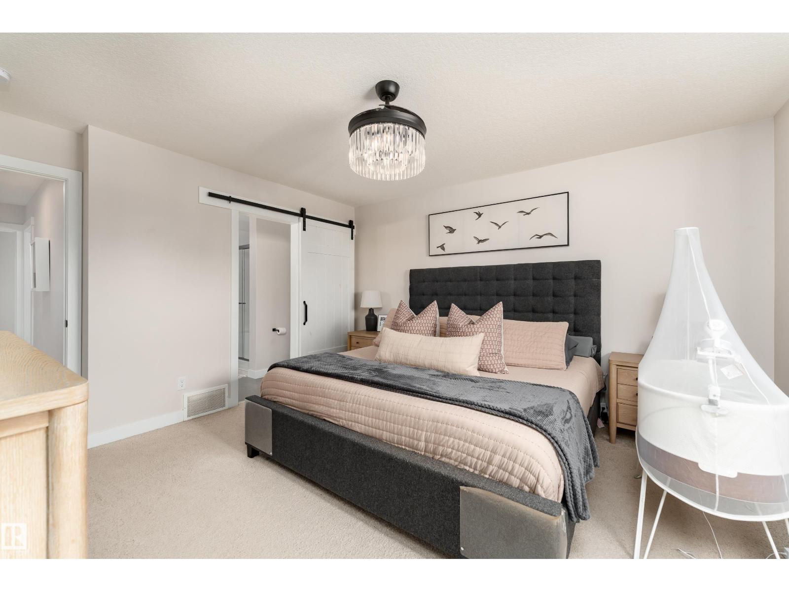 584 MEADOWVIEW DR - 30
