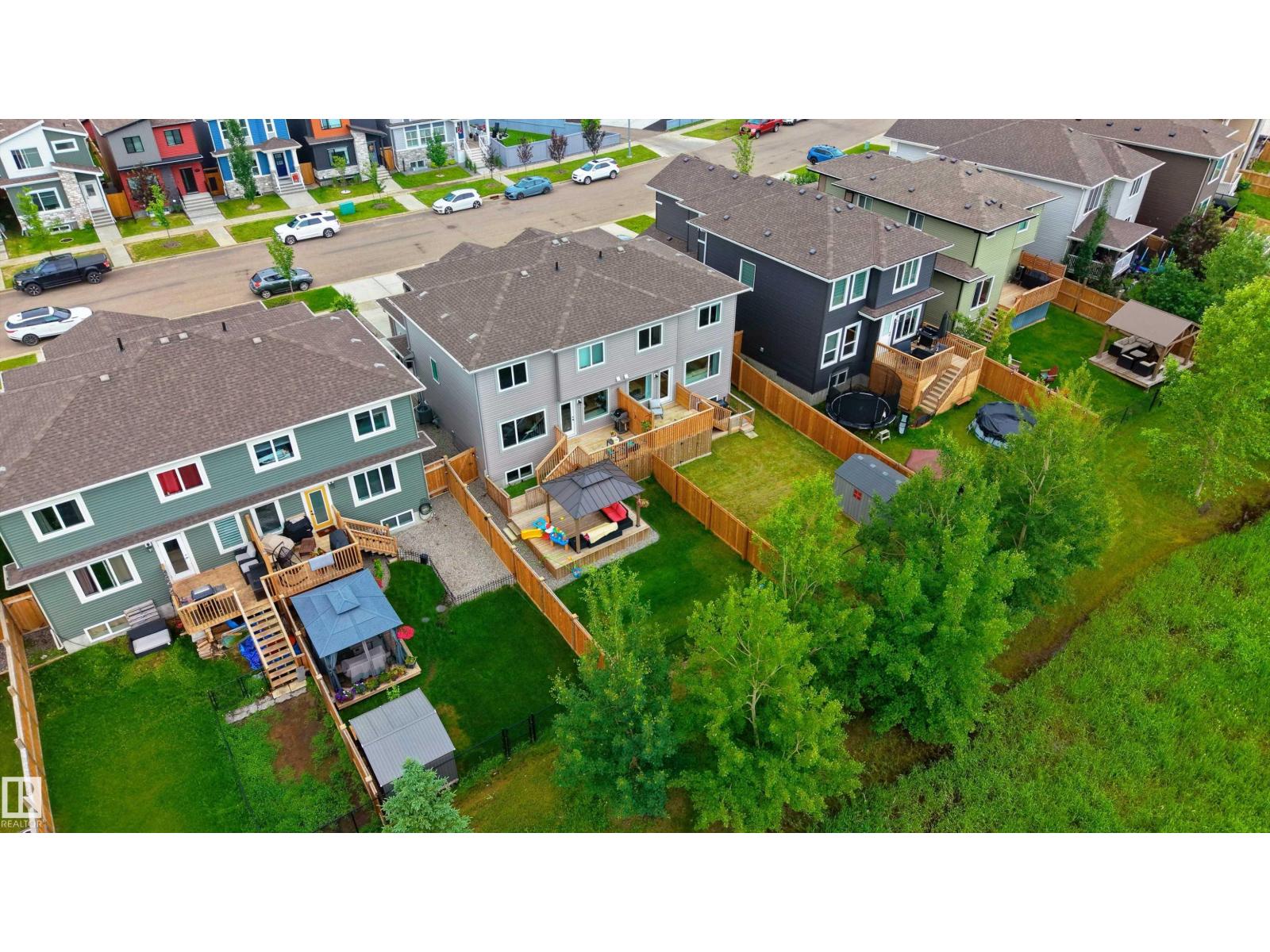 584 MEADOWVIEW DR - 50