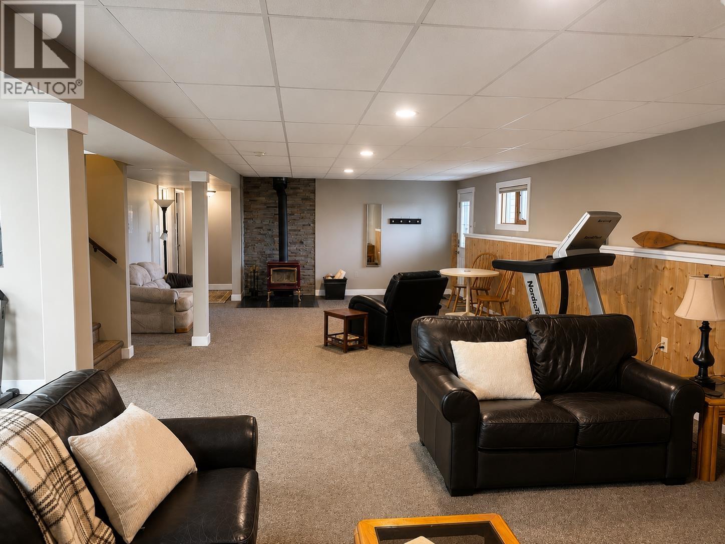 12713 AITCHISON ROAD, Charlie Lake