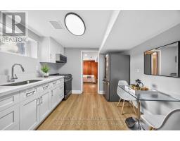 203 Goddard Street, Toronto, ON M3H5E7 Photo 36