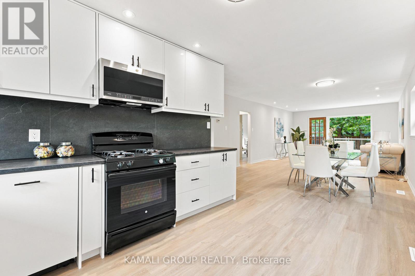 23 GREENWIN VILLAGE ROAD - Image 11