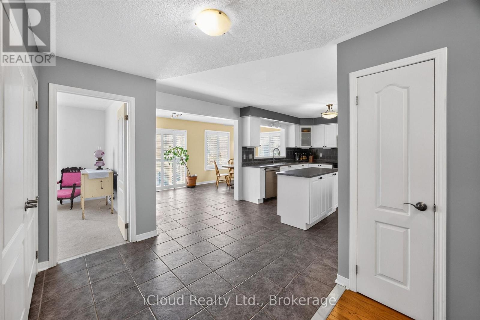 39 MILLIGAN STREET - 13