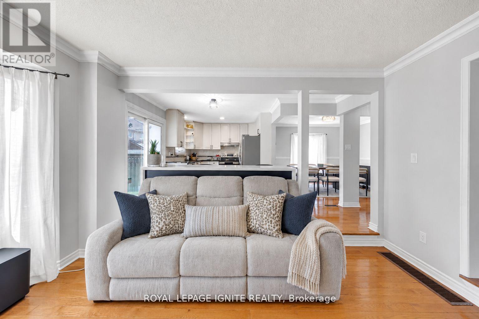 23 SHALLICE COURT - 12