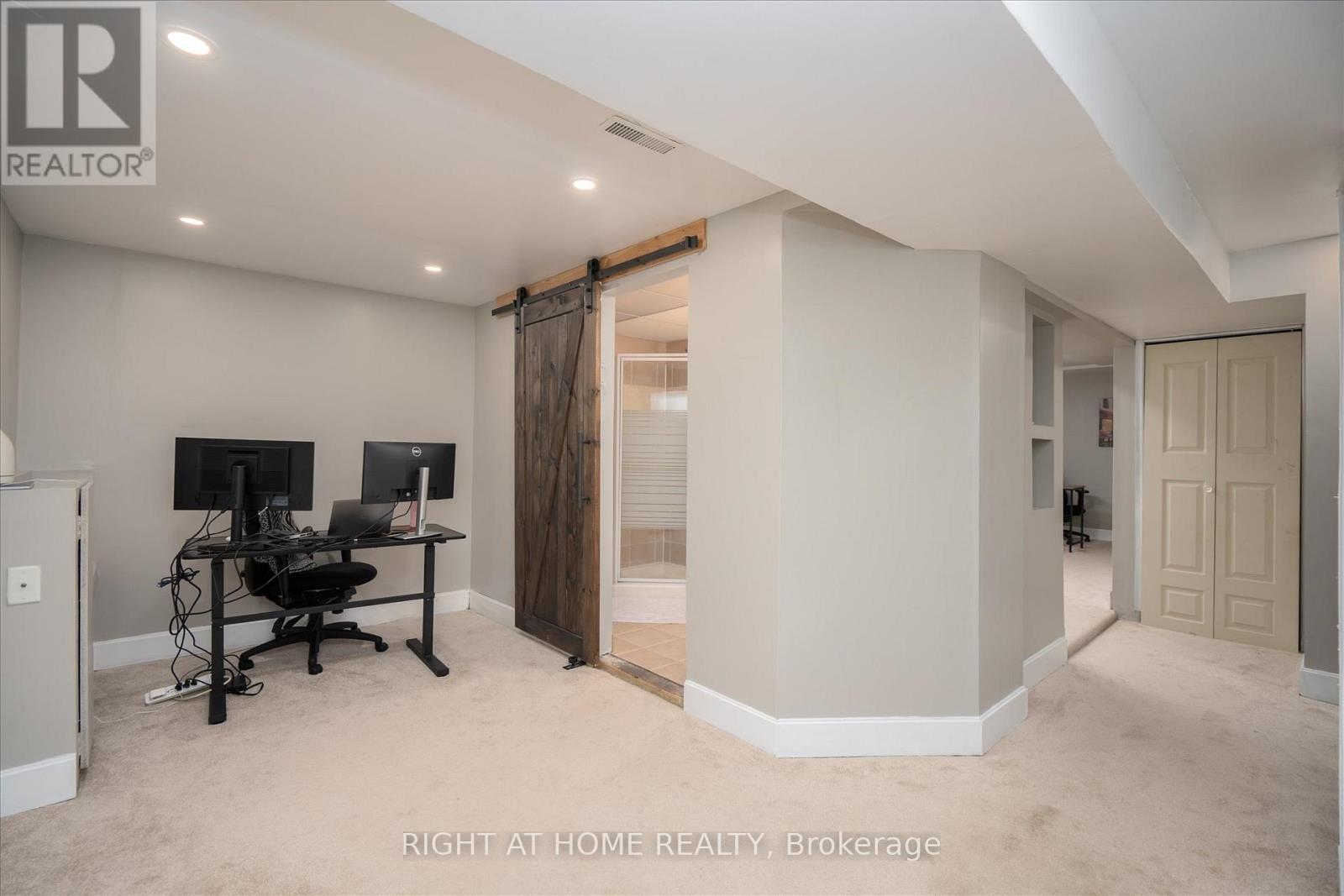 1306 FENELON CRESCENT - 15